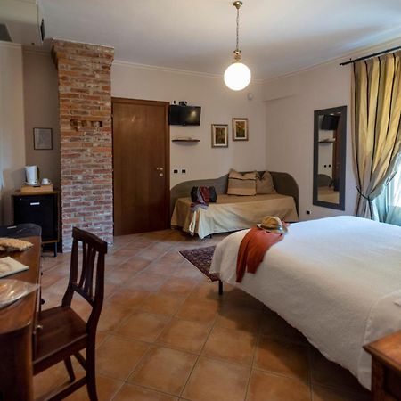 Agriturismo Cascina Monchiero Бра Екстериор снимка