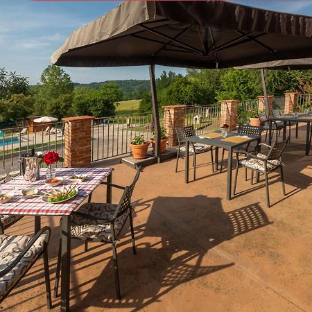 Agriturismo Cascina Monchiero Бра Екстериор снимка