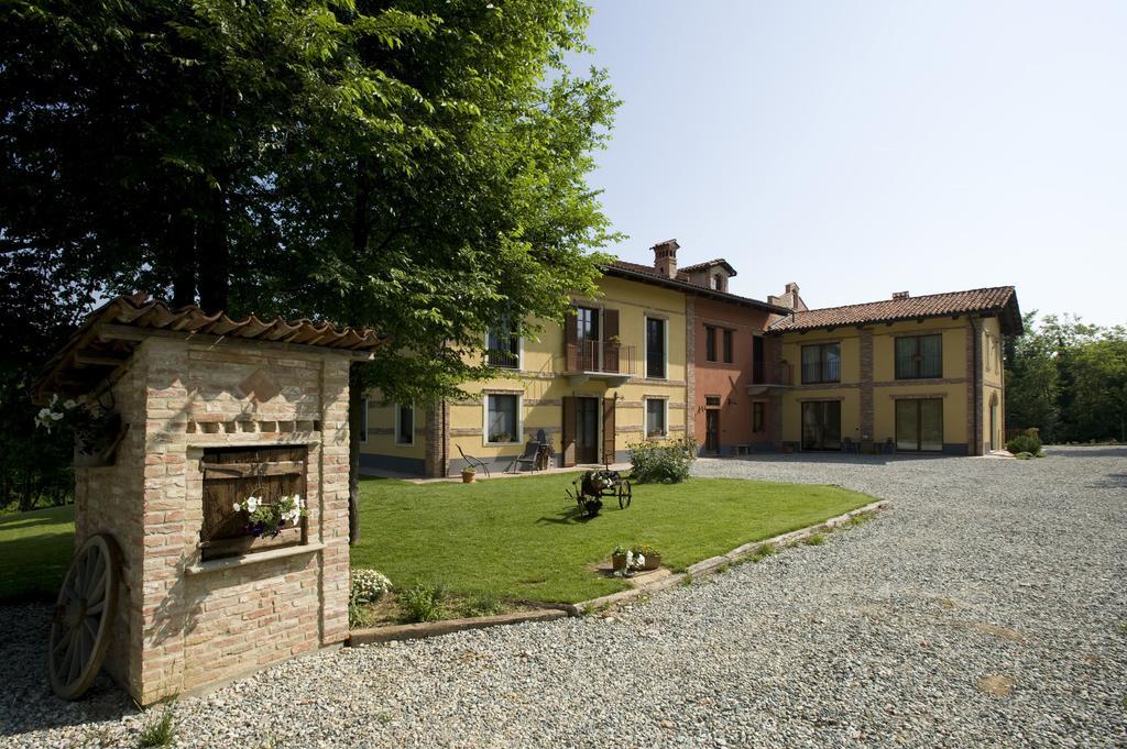 Agriturismo Cascina Monchiero Бра Екстериор снимка