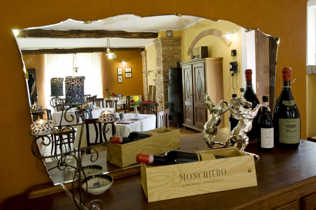 Agriturismo Cascina Monchiero Бра Екстериор снимка
