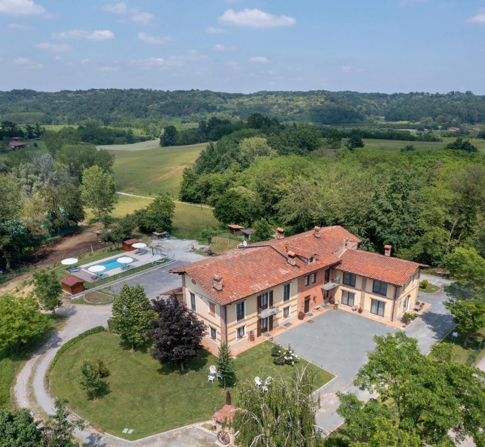 Agriturismo Cascina Monchiero Бра Екстериор снимка