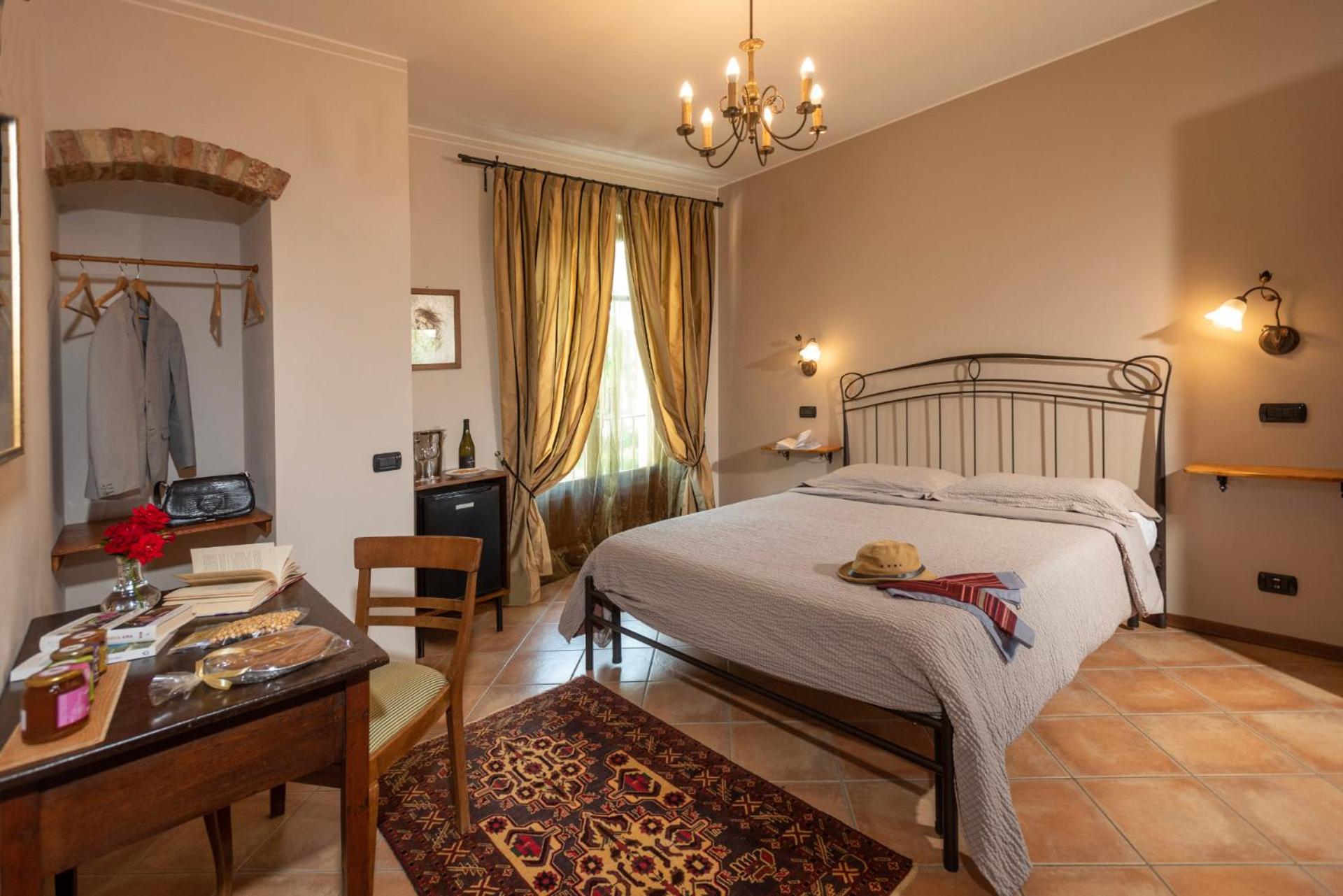 Agriturismo Cascina Monchiero Бра Екстериор снимка