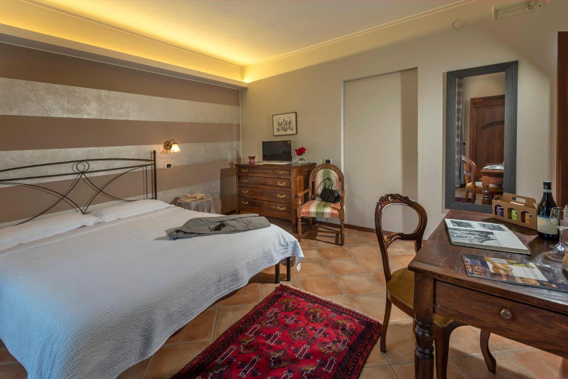 Agriturismo Cascina Monchiero Бра Екстериор снимка